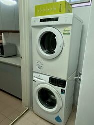 Versailles (D15), Condominium #580244491